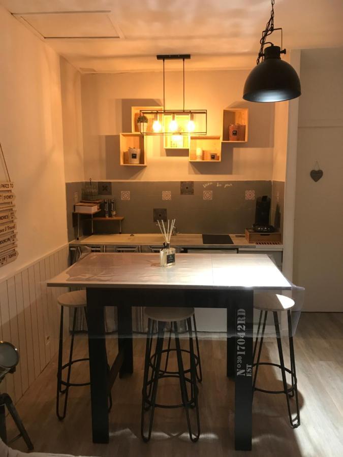 Appartement Avec Garage Centre Historique De Beziers Bagian luar foto