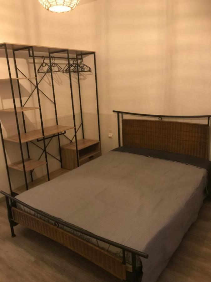 Appartement Avec Garage Centre Historique De Beziers Bagian luar foto